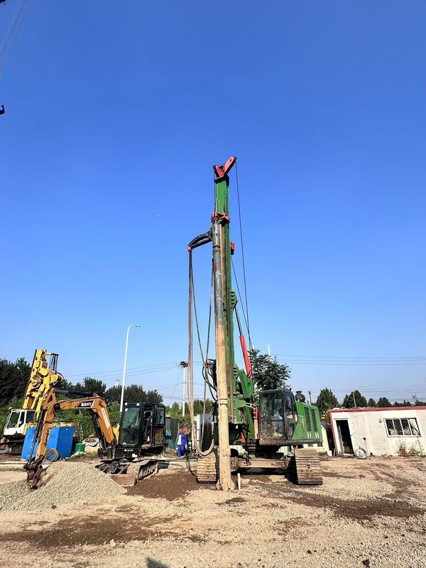BVEM Hydraulic Vibroflot 105 KW Rotational Speed 2600 R/min High Penetration Capacity Heavy Duty