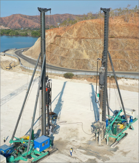 2150 Mm Hydraulic Vibroflot Advanced Vibration Technology At 43 Hz 1200 Kg Weight For Optimal Performance